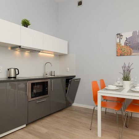 Central Planty Park Apartment Lobzowska By Noclegi Renters Cracovia Exterior foto