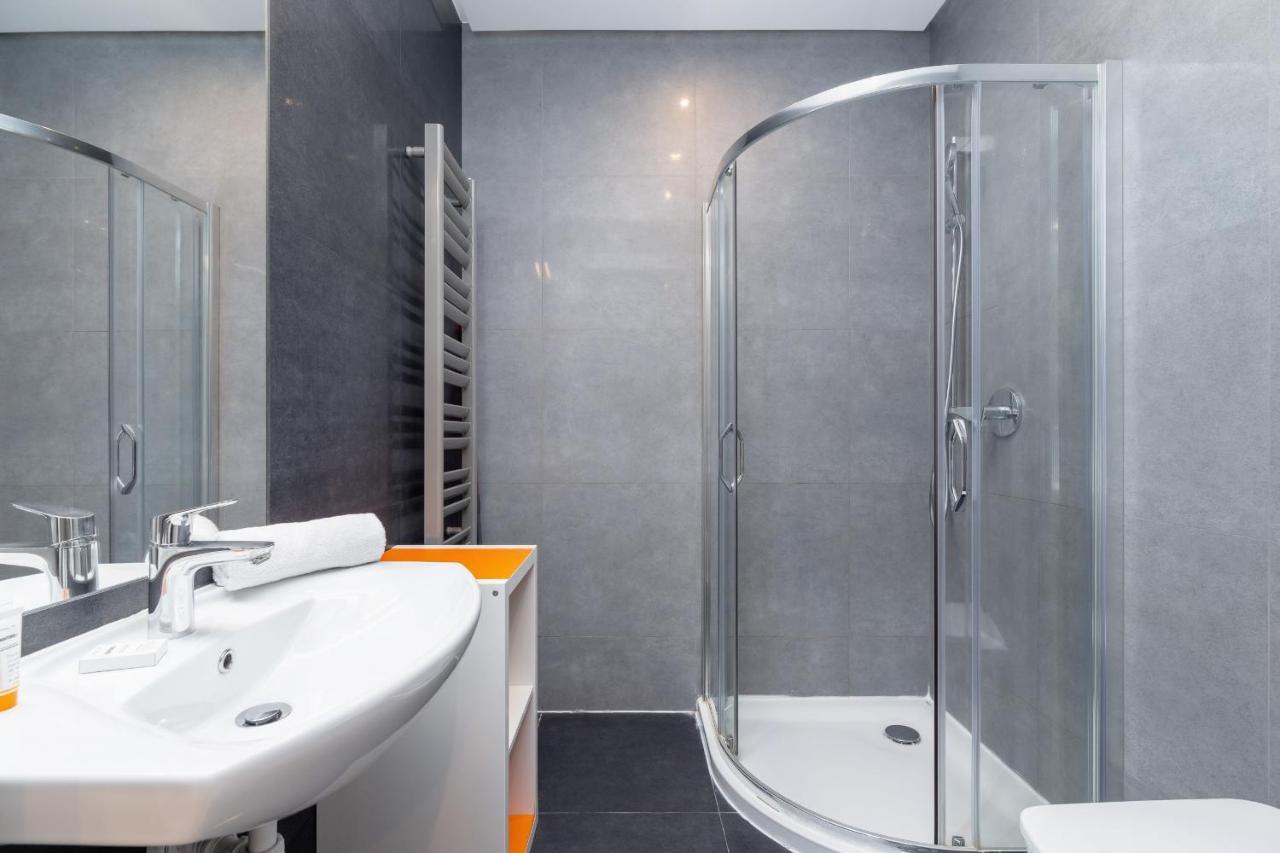 Central Planty Park Apartment Lobzowska By Noclegi Renters Cracovia Exterior foto